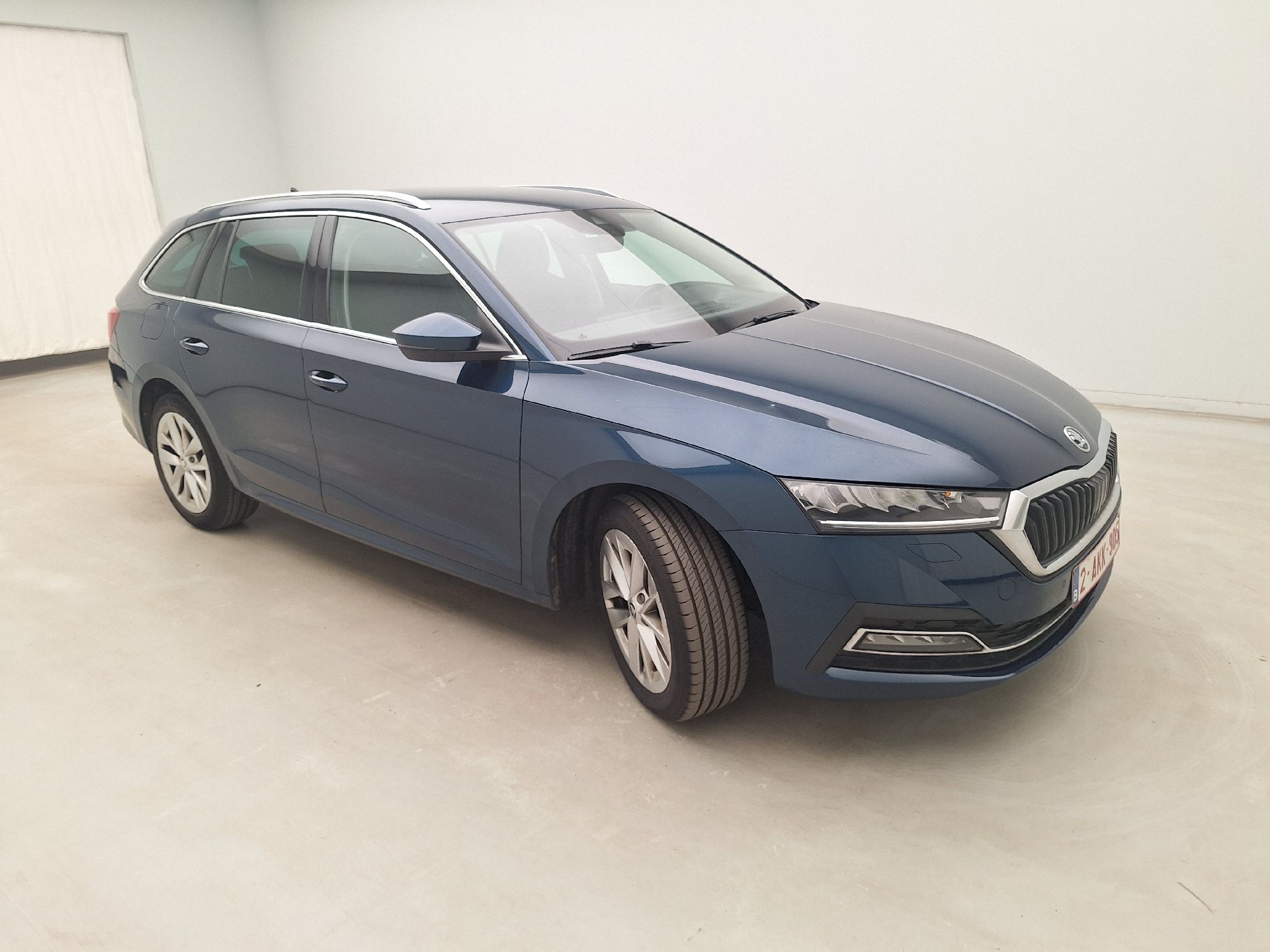 Skoda Octavia Combi 2.0 TDI Ambition - Diesel - Manual - 115 hp - 105.202 km
