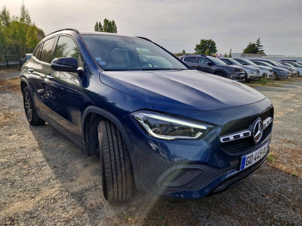 Mercedes-Benz GLA 200 Business Line - Petrol - Automatic - 163 hp - 117.777 km
