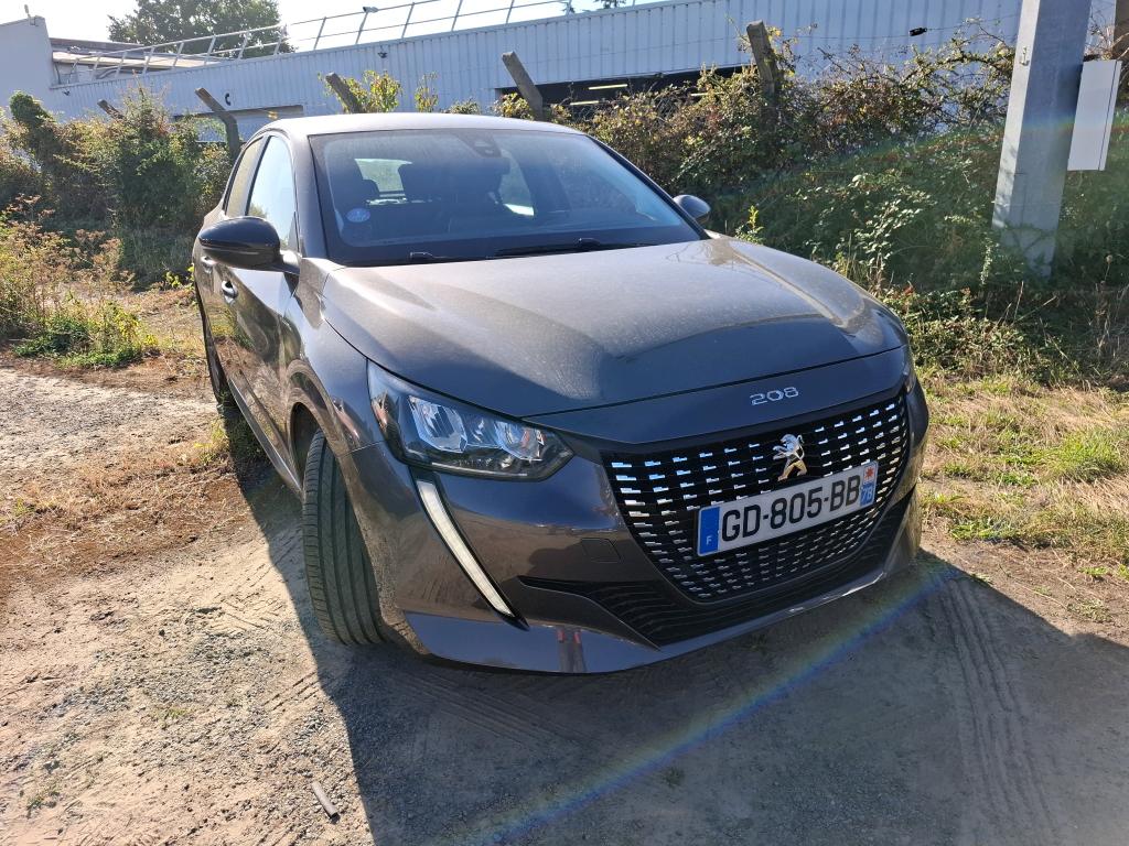 Peugeot 208 1.2 Active Business - Petrol - Manual - 100 hp - 96.882 km