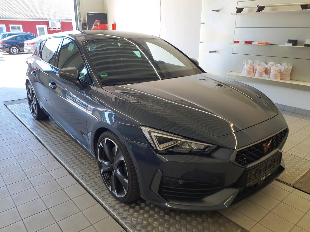 Cupra Leon 2.0 TSI VZ - Petrol - Automatic - 245 hp - 29.055 km