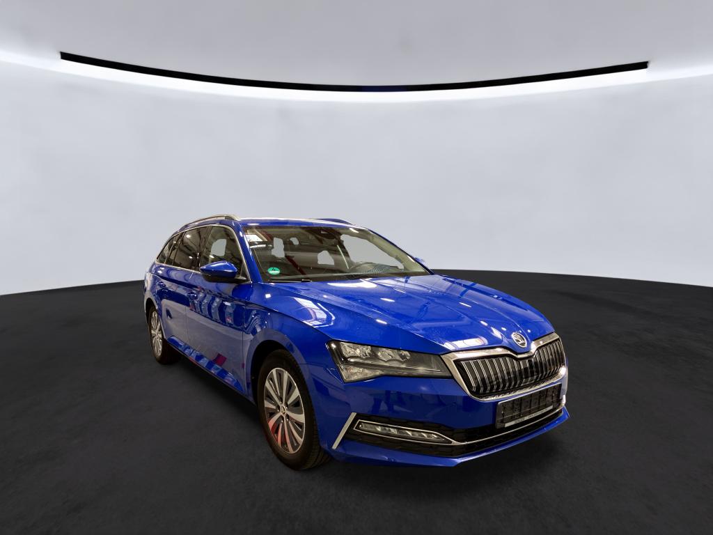 Skoda Superb Combi 1.4 TSI Ambition - Hybrid - Automatic - 156 hp - 84.997 km