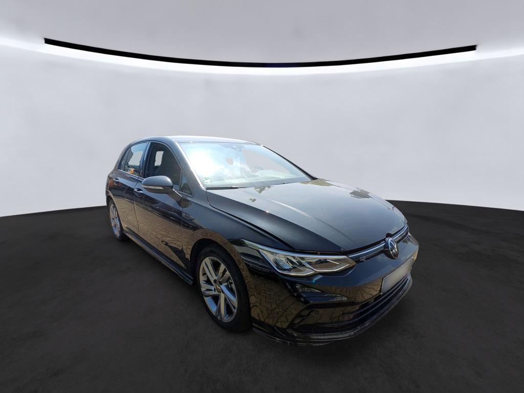Volkswagen Golf 1.5 eTSI R-Line - Petrol - Automatic - 150 hp - 22.476 km