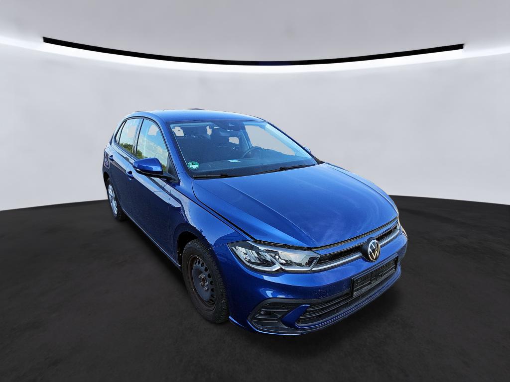 Volkswagen Polo 1.0 TSI Life - Petrol - Automatic - 110 hp - 11.481 km