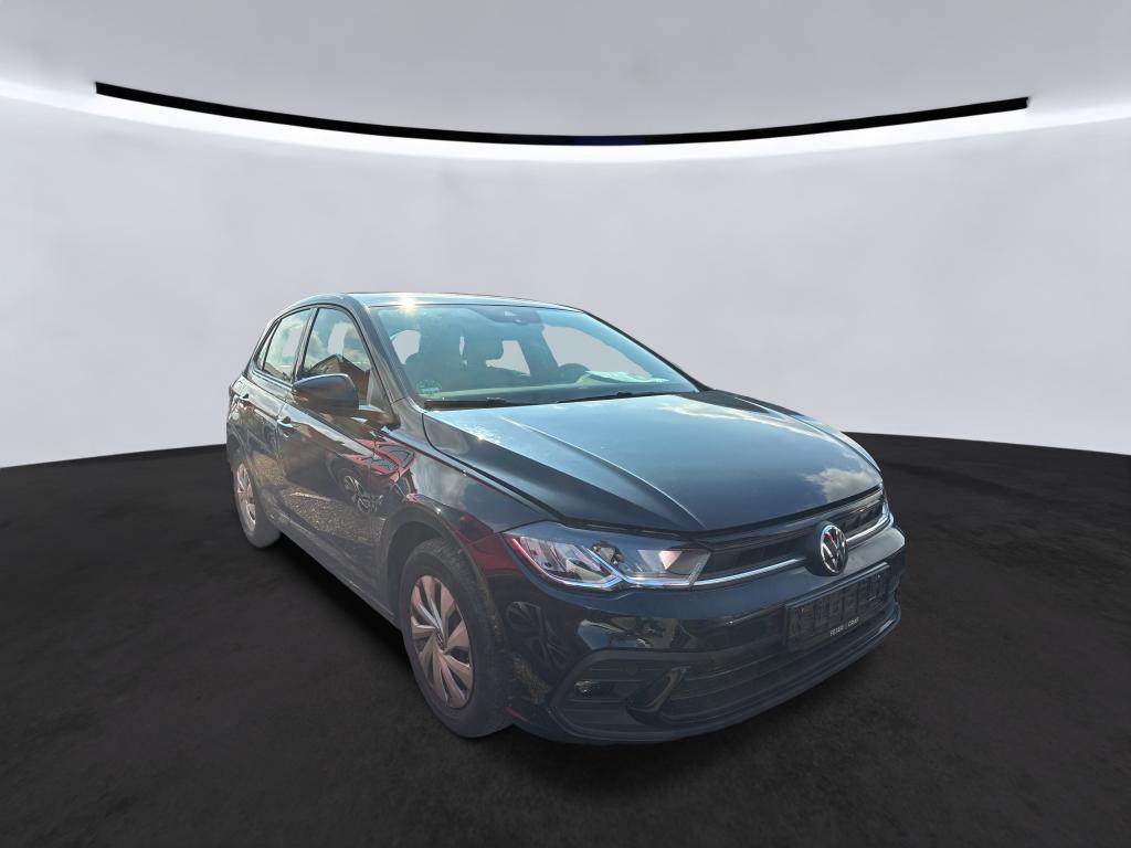 Volkswagen Polo 1.0 Life - Petrol - Manual - 80 hp - 68.181 km