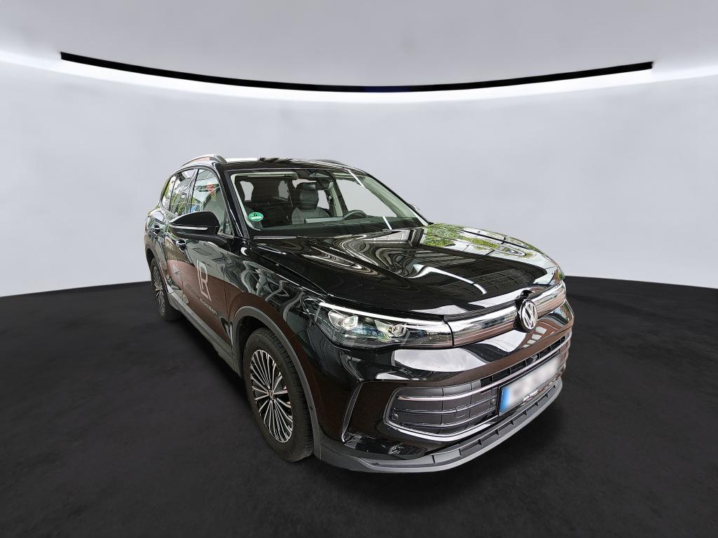 Volkswagen Tiguan 1.5 eTSI Life - Petrol - Automatic - 150 hp - 12.480 km