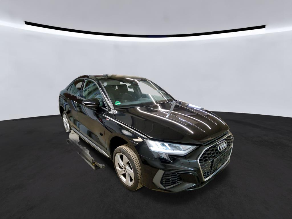 Audi A3 35 TDI S Line - Diesel - Automatic - 150 hp - 39.728 km