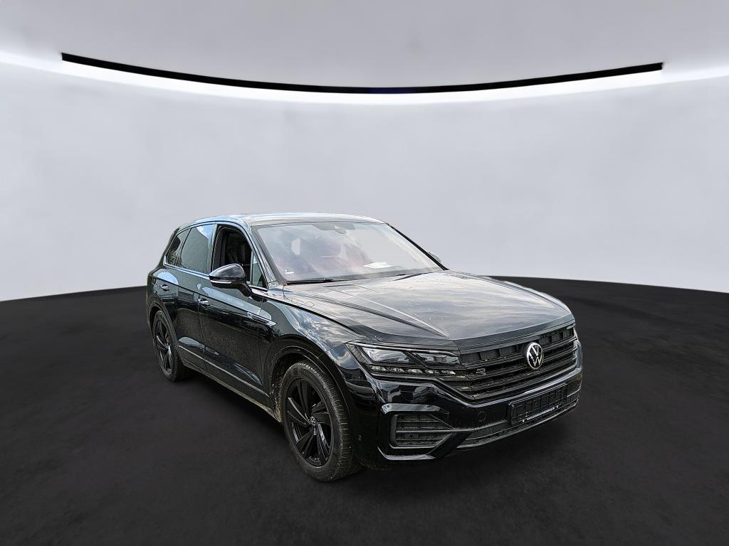 Volkswagen Touareg 3.0 TDI R-Line - 4Motion - Diesel - Automatic - 286 hp - 90.118 km