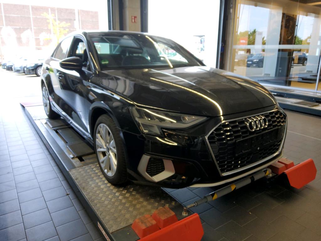 Audi A3 30 TFSI Advanced - Petrol - Automatic - 110 hp - 65.491 km