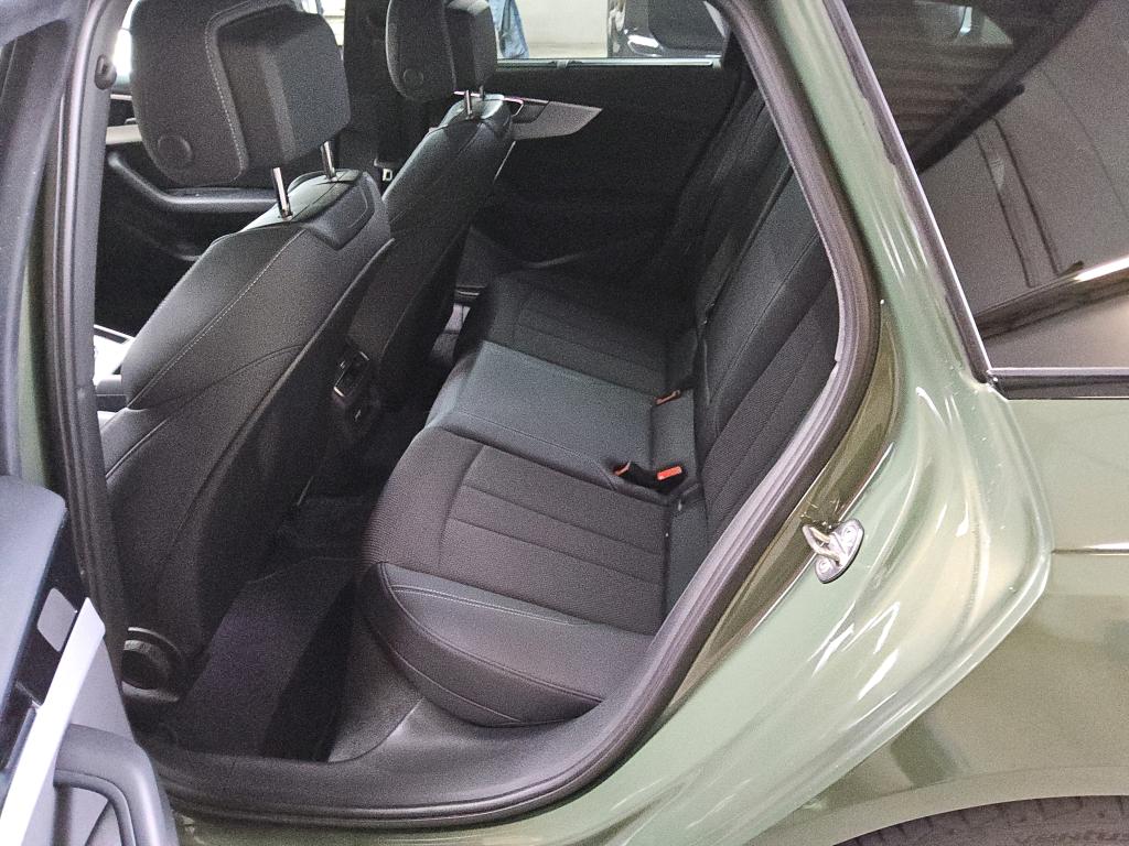 Audi A4 Avant 40 TFSI S Line - Petrol - Automatic - 204 hp - 20.229 km