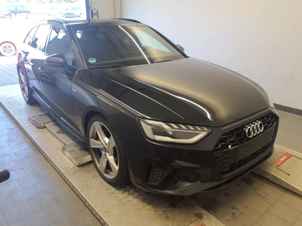 Audi A4 Avant 50 TDI S Line - Quattro - Diesel - Automatic - 286 hp - 110.606 km