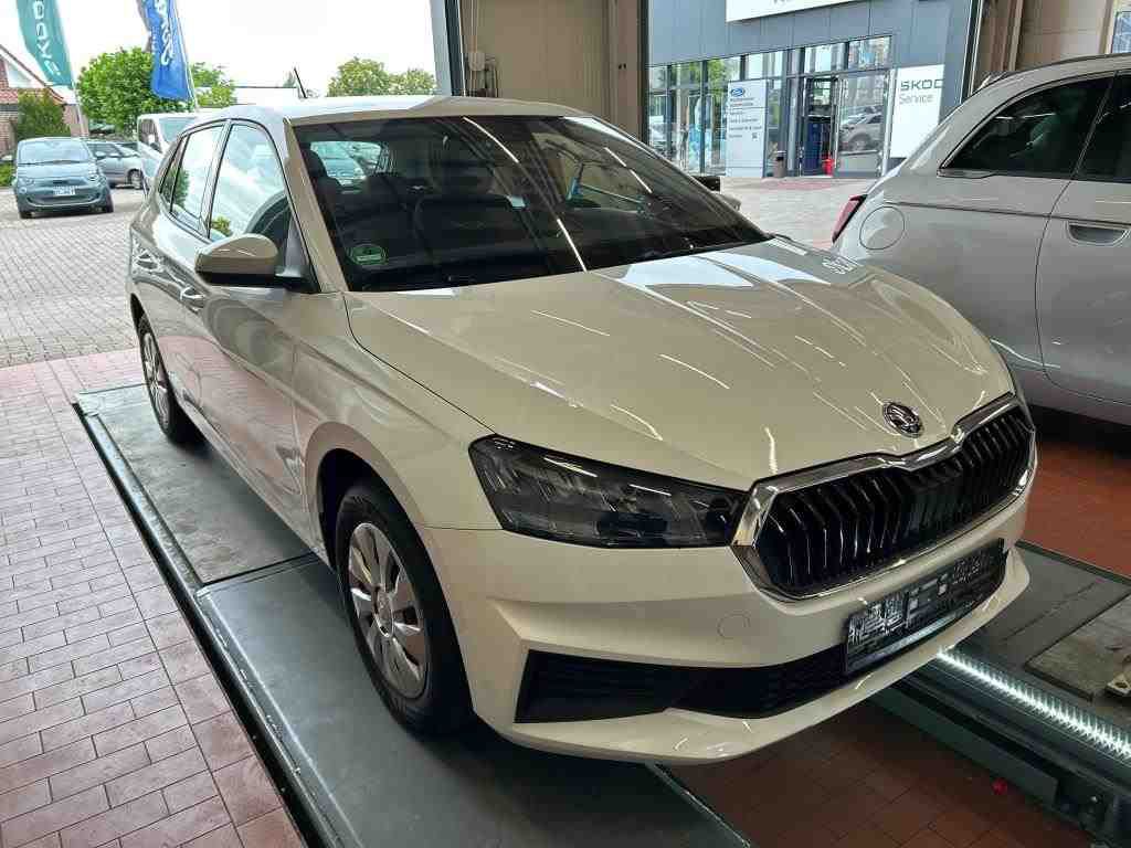 Skoda Fabia 1.0 MPI Active - Petrol - Manual - 65 hp - 35.840 km
