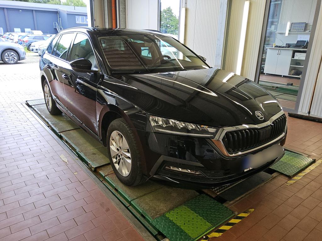 Skoda Octavia Combi 2.0 TDI Ambition - Diesel - Automatic - 150 hp - 114.149 km