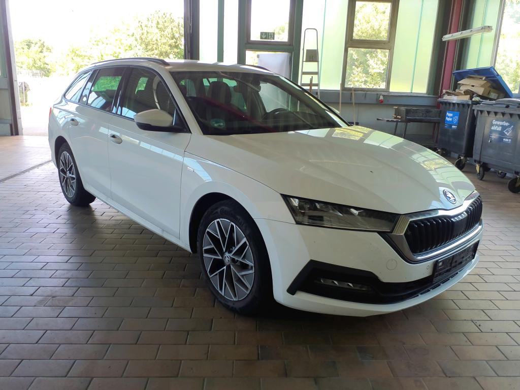 Skoda Octavia Combi 2.0 TDI Ambition - Diesel - Automatic - 150 hp - 35.133 km