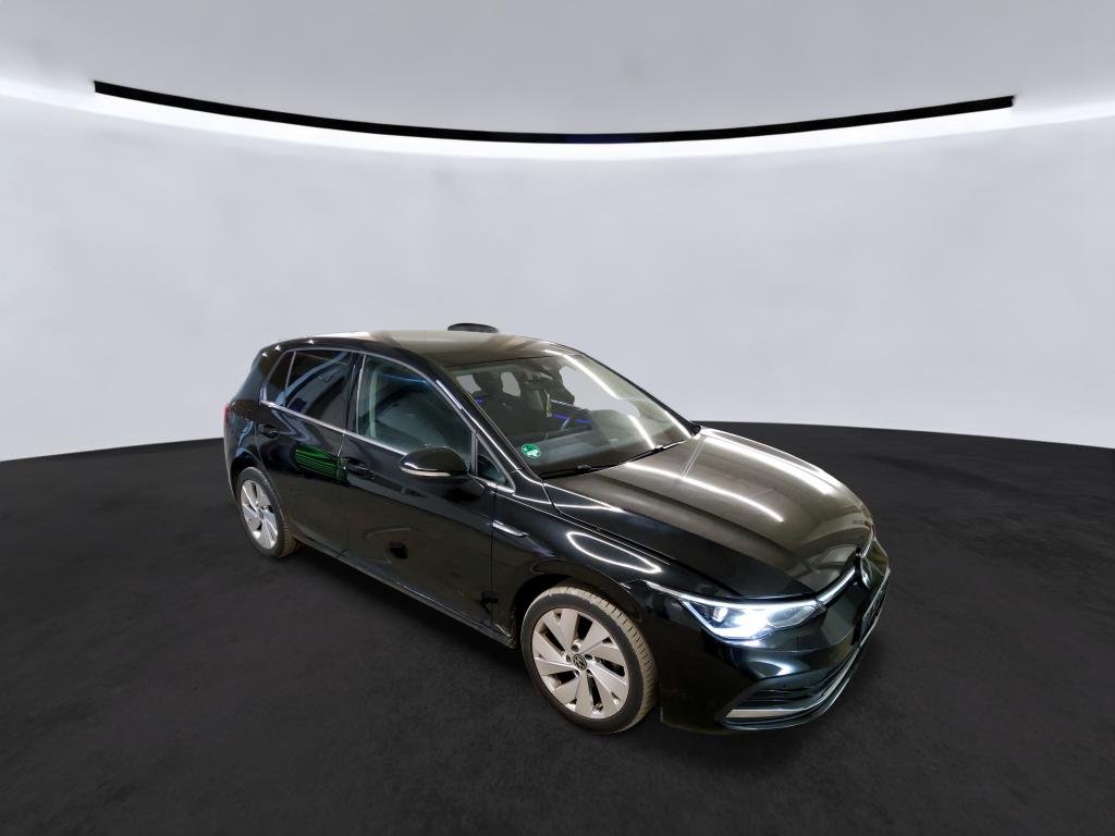 Volkswagen Golf 1.5 TSI Style - Petrol - Manual - 130 hp - 27.118 km