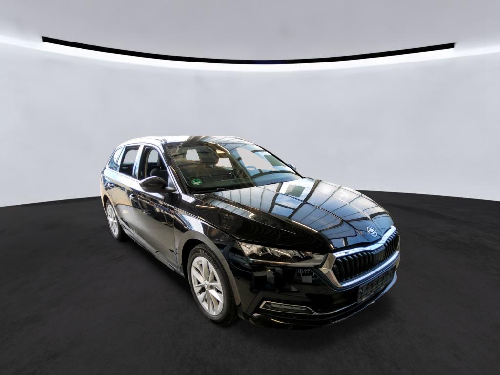 Skoda Octavia Combi 1.5 TSI Selection  - Petrol - Automatic - 150 hp - 65.715 km