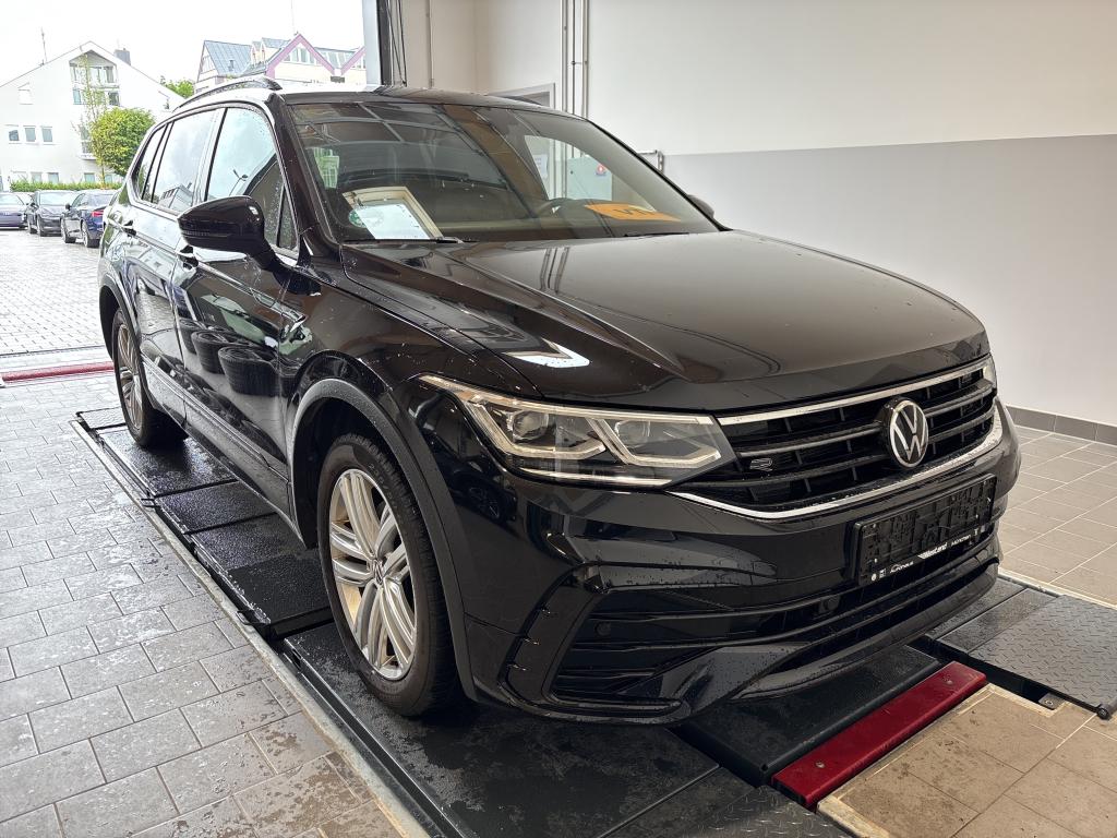 Volkswagen Tiguan Allspace 2.0 TDI R-Line - 4Motion - Diesel - Automatic - 200 hp - 56.909 km