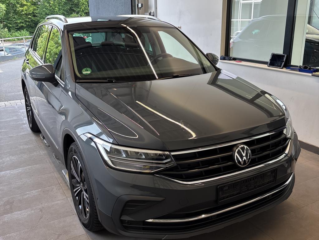 Volkswagen Tiguan 2.0 TDI Active - Diesel - Automatic - 150 hp - 114.505 km