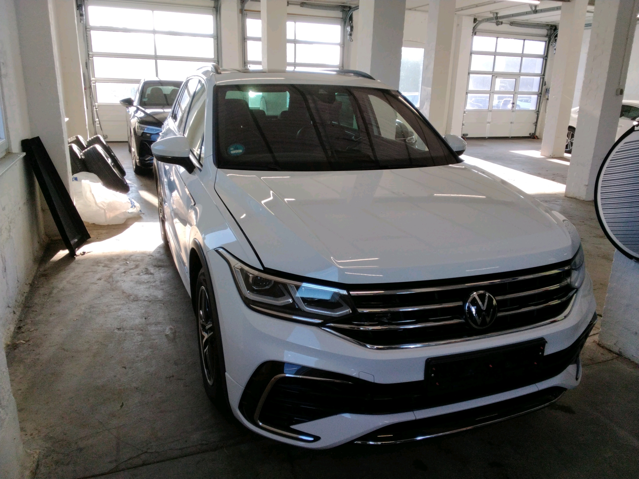 Volkswagen Tiguan 2.0 TDI R-Line - Diesel - Manual - 150 hp - 79.370 km