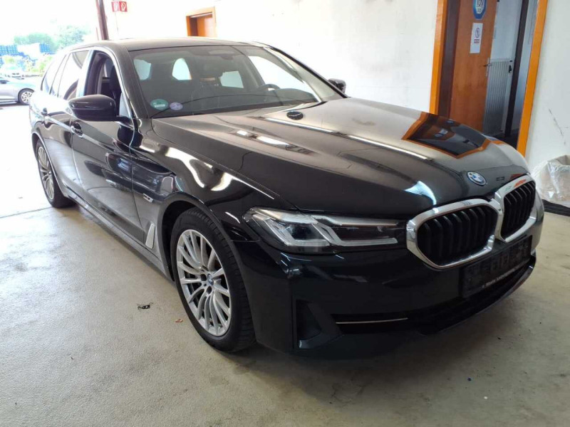 BMW 5 Series Touring 530e - Hybrid - Automatic - 184 hp - 155.173 km