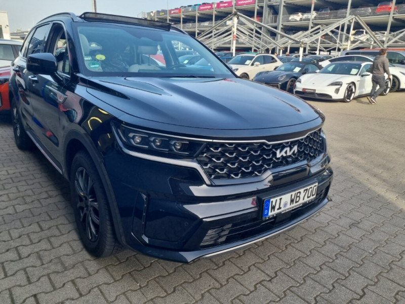 Kia Sorento 2.2 CRDi Vision - AWD - Diesel - Automatic - 194 hp - 64.611 km