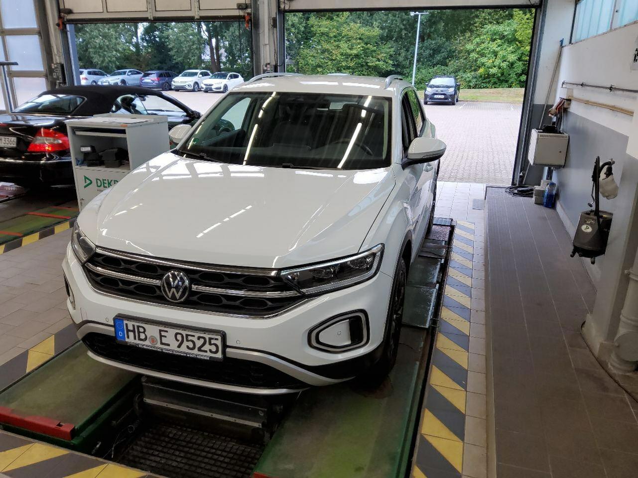 Volkswagen T-ROC 1.5 TSI Style - Petrol - Automatic - 150 hp - 66.849 km