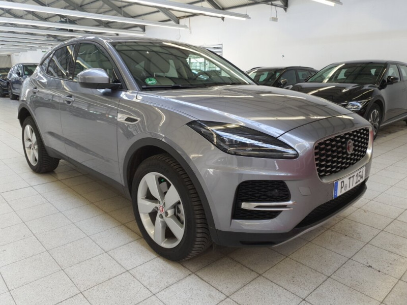 Jaguar E-Pace SE - Diesel - Automatic - 163 hp - 35.428 km