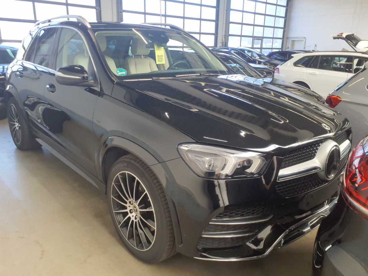 Mercedes-Benz GLE 350e - Hybrid - Automatic - 211 hp - 82.682 km