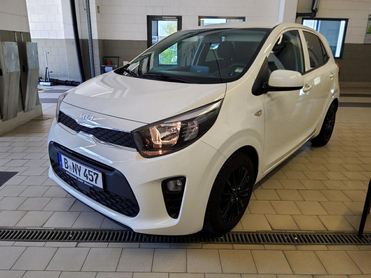 Kia Picanto 1.0 Vision - Petrol - Automatic - 67 hp - 31.351 km