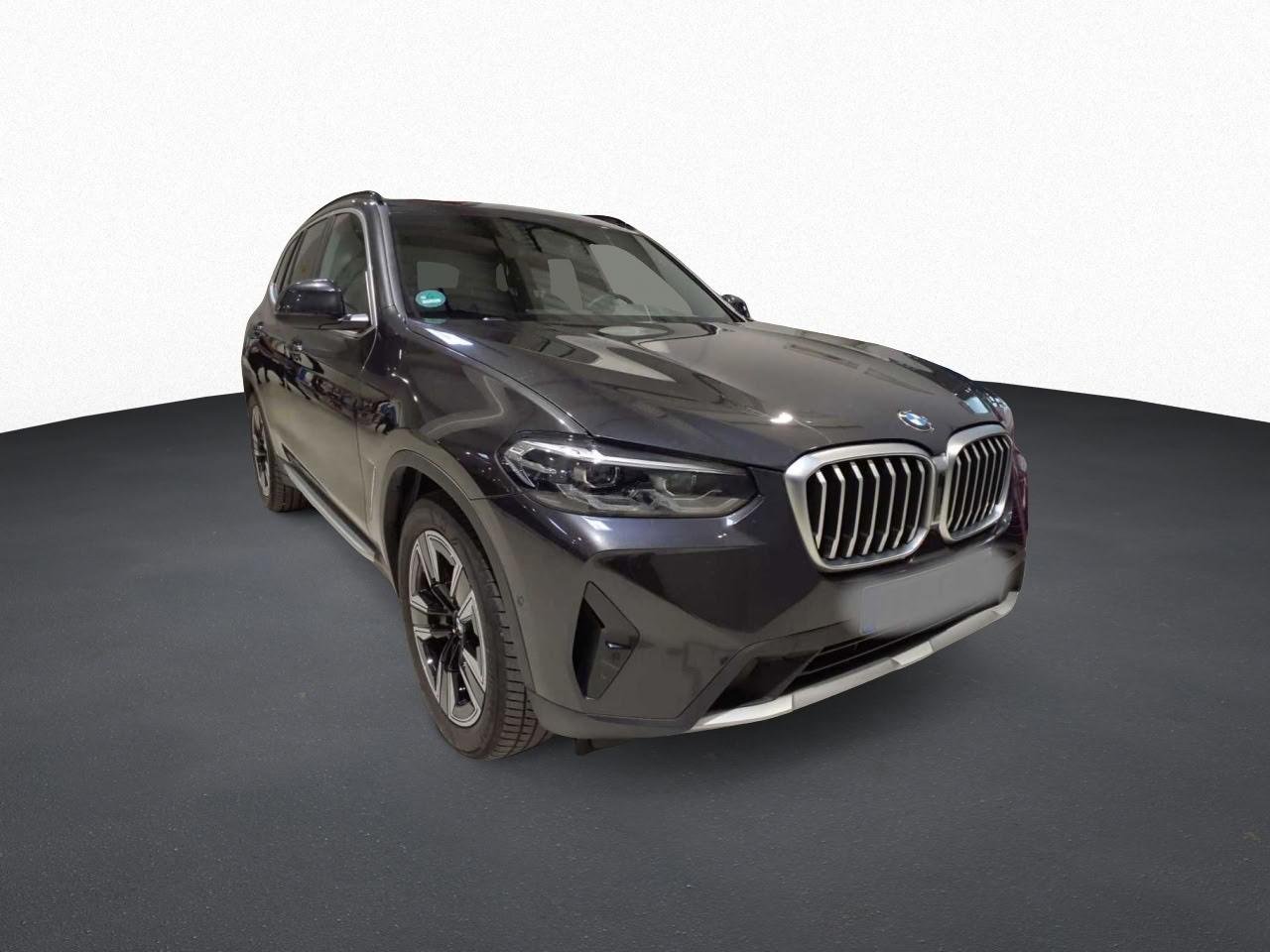 BMW X3 20i - xDrive - Petrol - Automatic - 184 hp - 36.327 km