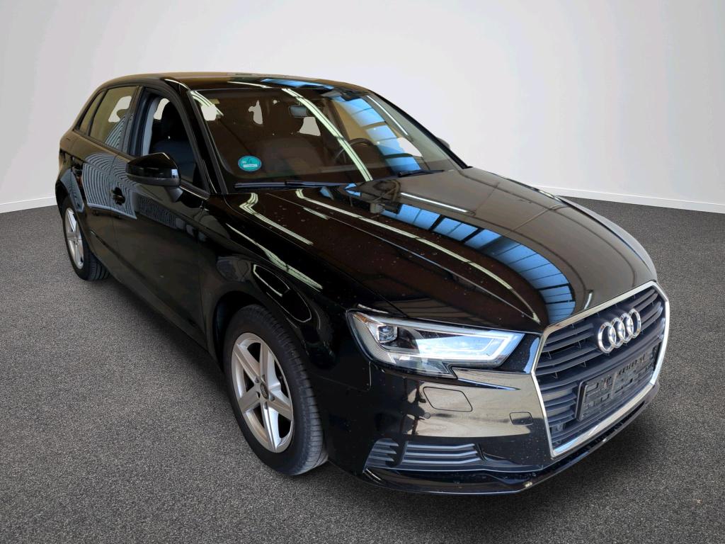 Audi A3 Sportback 35 TDI - Diesel - Manual - 150 hp - 72.533 km
