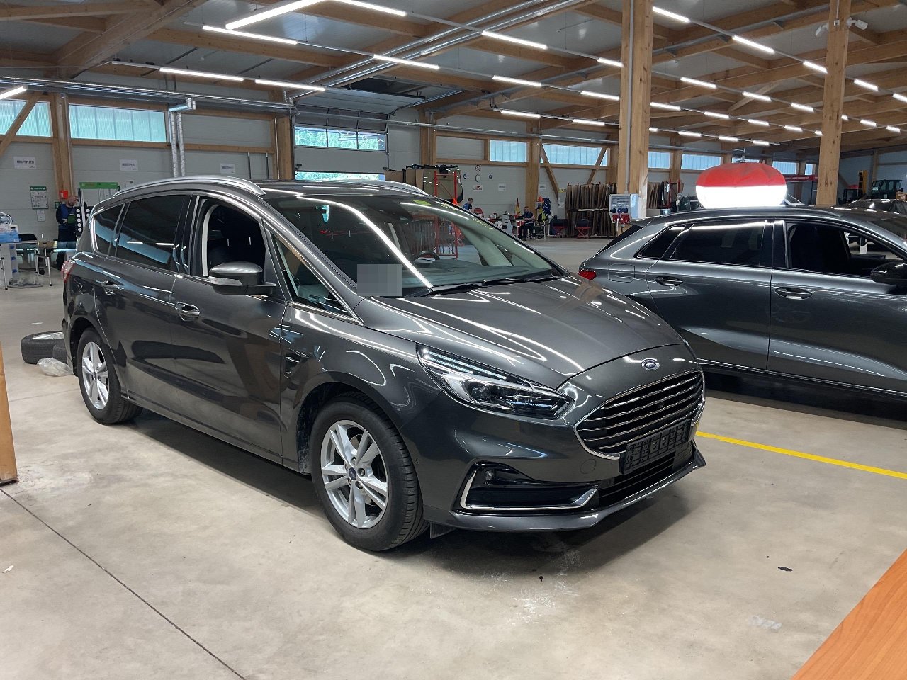 Ford S-Max 2.0 EcoBlue Titanium - Diesel - Automatic - 150 hp - 75.707 km