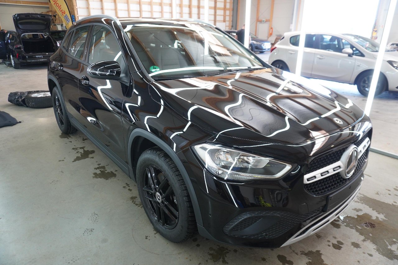 Mercedes-Benz GLA 200d - Diesel - Automatic - 150 hp - 89.357 km