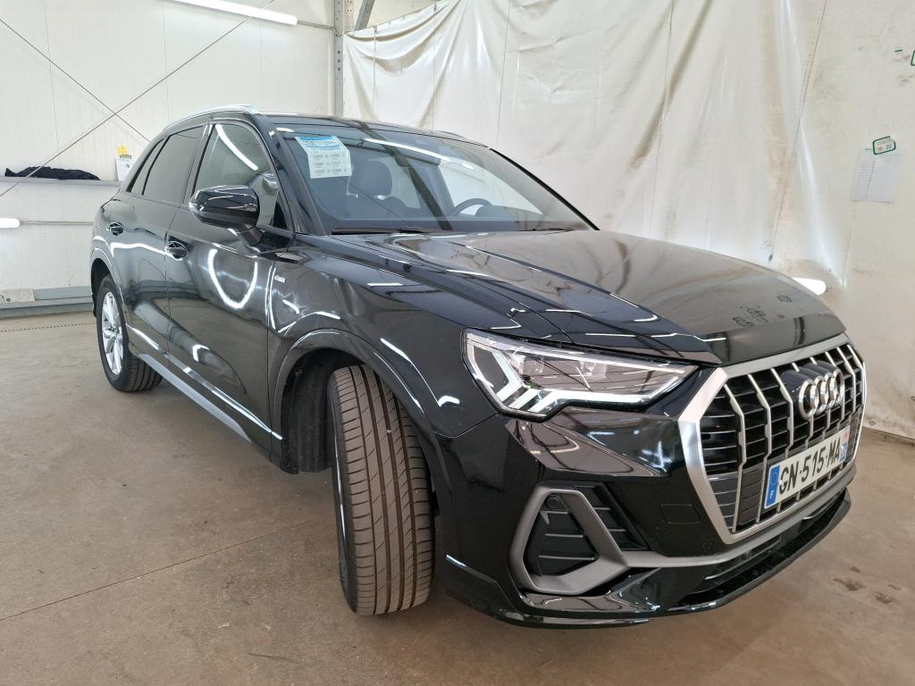 Audi Q3 45 TFSIe S Line - Hybrid - Automatic - 150 hp - 71.512 km