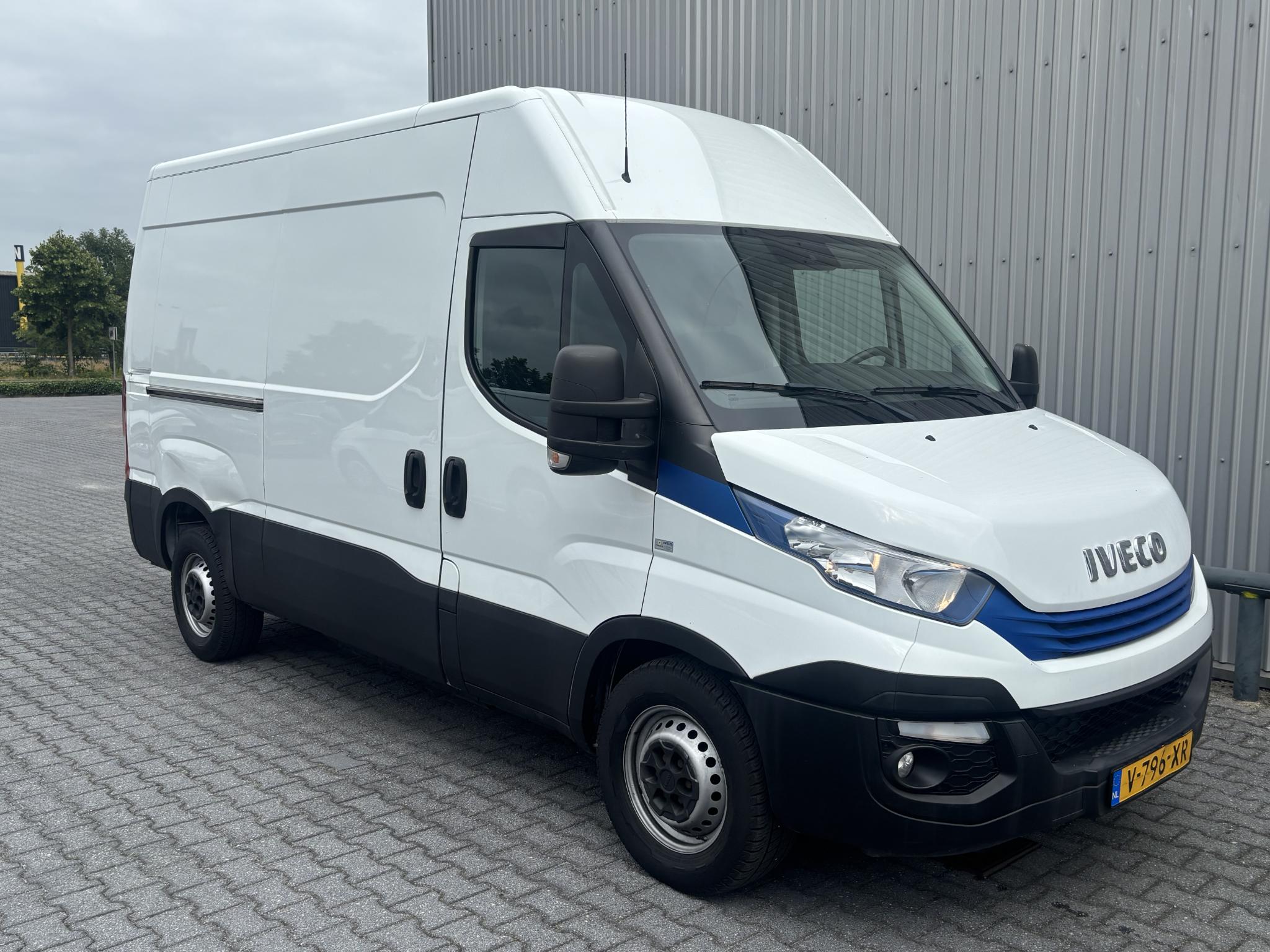 Iveco Daily 3.0 - CNG - Automatic - 135 hp - 119.281 km