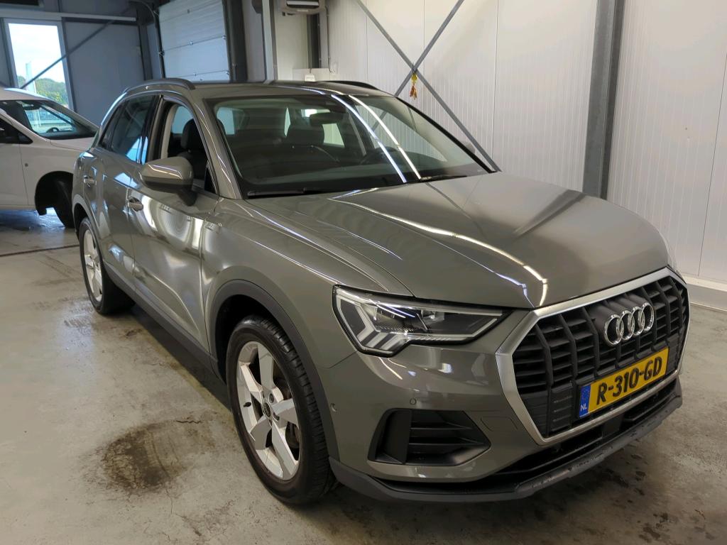 Audi Q3 45 TFSIe Advanced - Hybrid - Automatic - 150 hp - 7.829 km