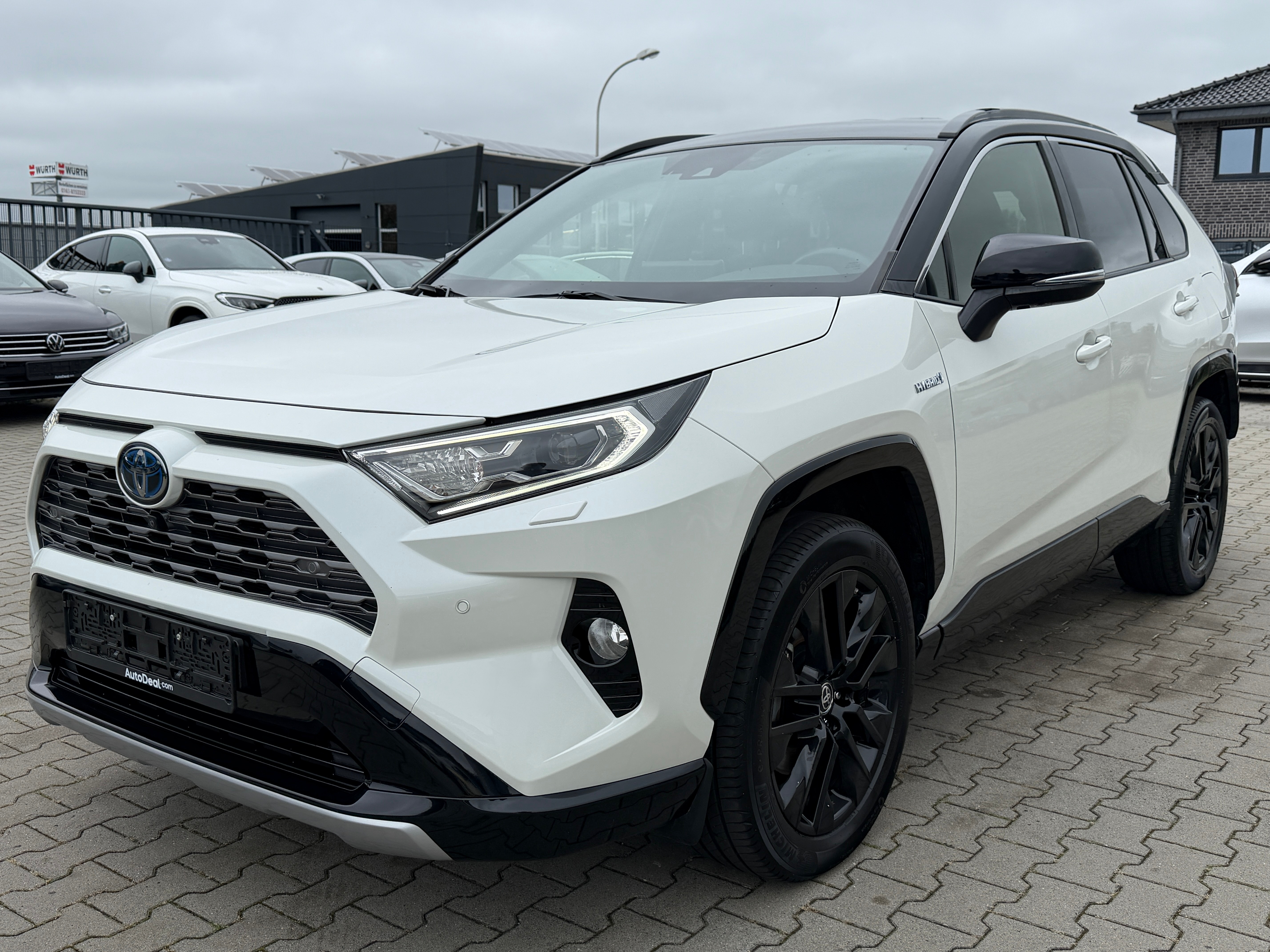 Toyota Rav4 2.5 Collection - AWD - Hybrid - Automatic - 221 hp - 151.913 km