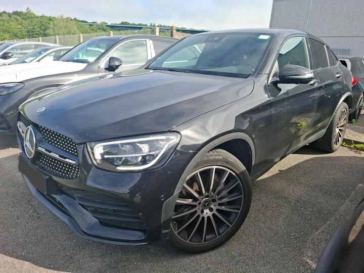 Mercedes-Benz GLC Coupé 300de AMG Line - 4-Matic - Hybrid - Automatic - 305 hp - 138.329 km
