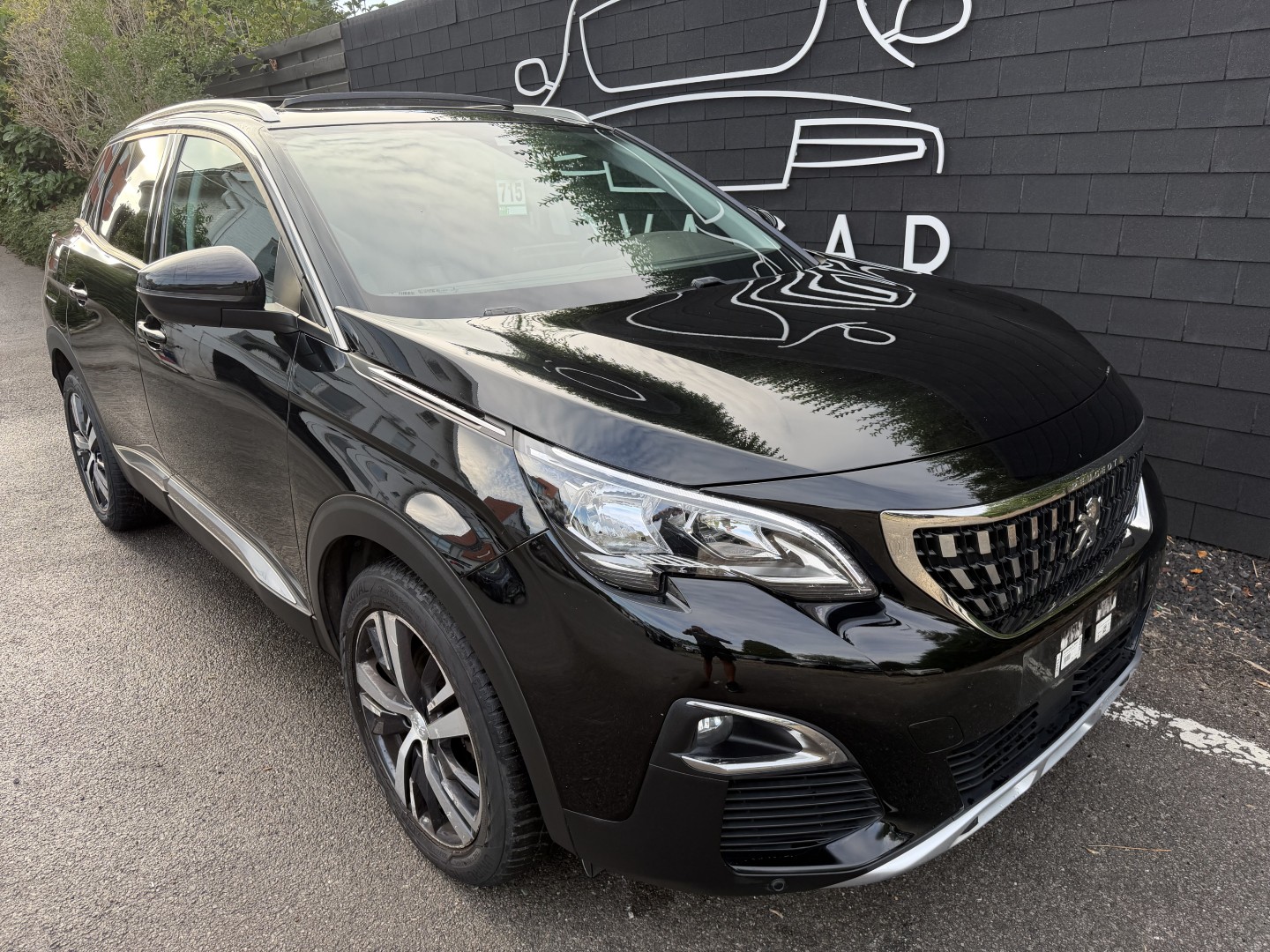 Peugeot 3008 1.5 HDI Allure - Diesel - Automatic - 130 hp - 135.867 km