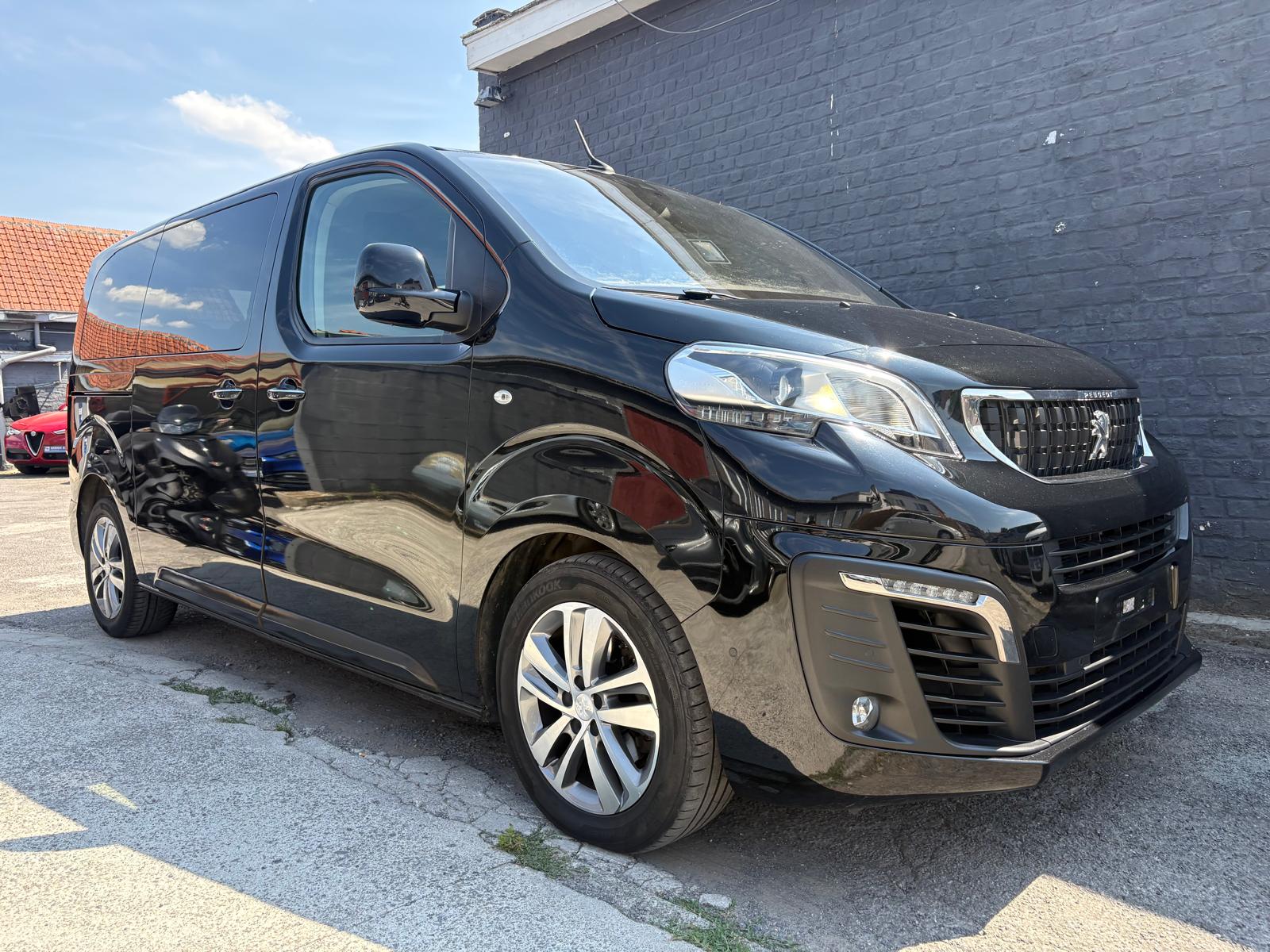 Peugeot Traveller L2 2.0 HDI Active - Diesel - Automatic - 144 hp - 147.375 km