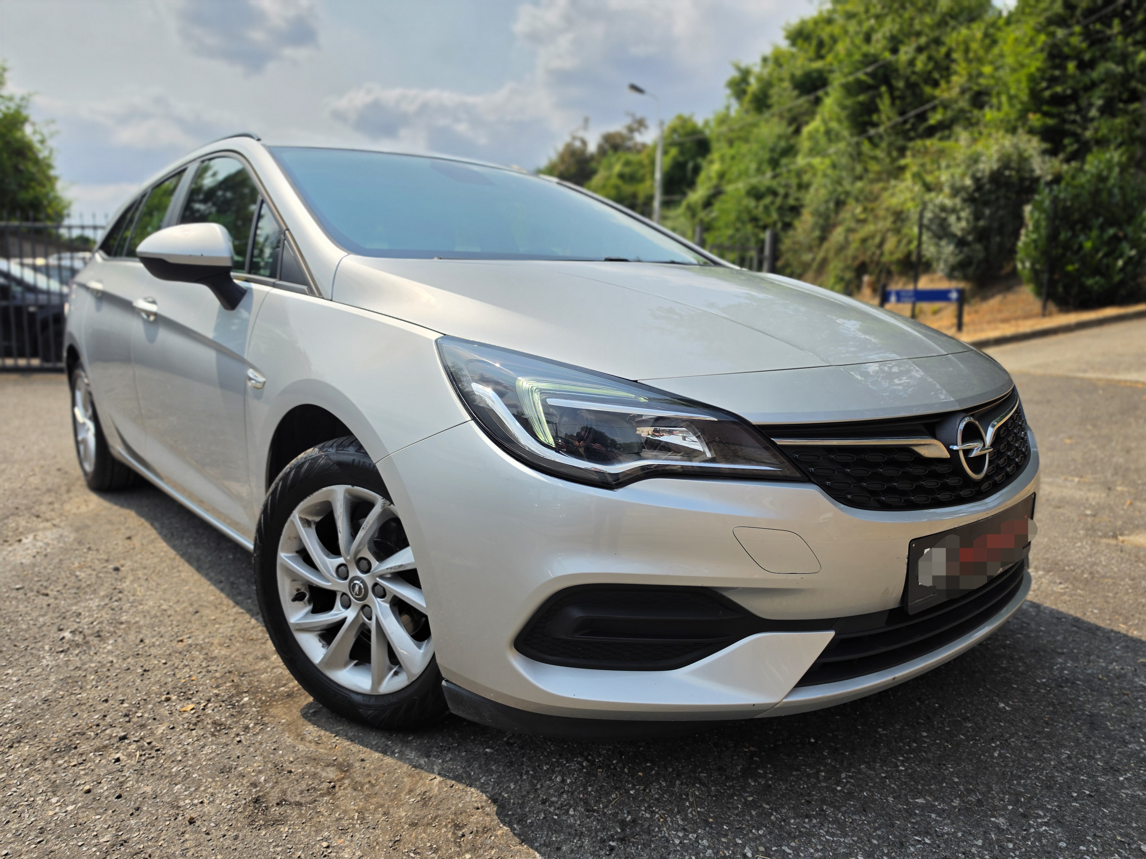 Opel Astra Sports Tourer 1.2 Edition - Petrol - Manual - 110 hp - 152.468 km