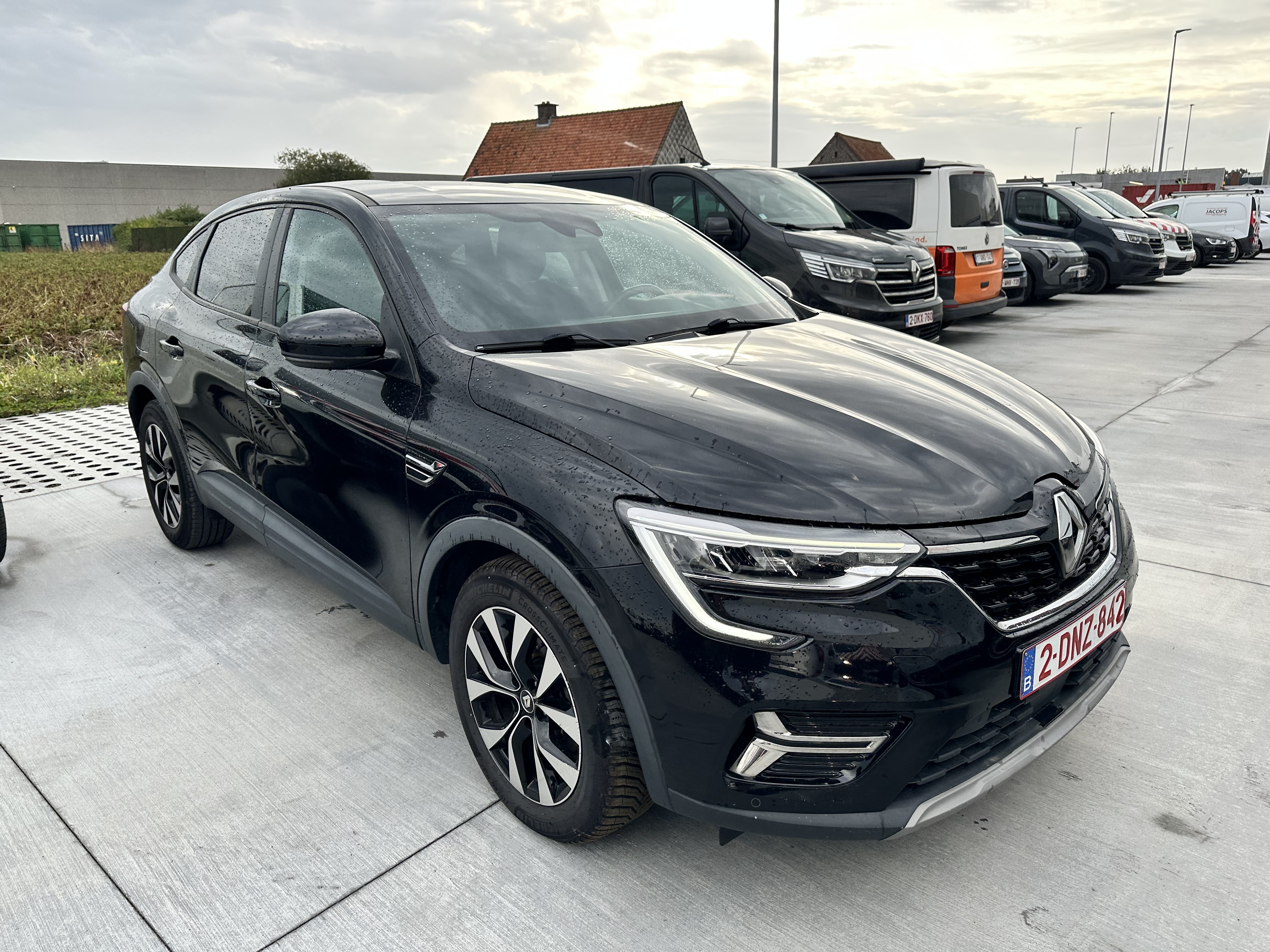 Renault Arkana 1.6 - Hybrid - Automatic - 94 hp - 68.220 km