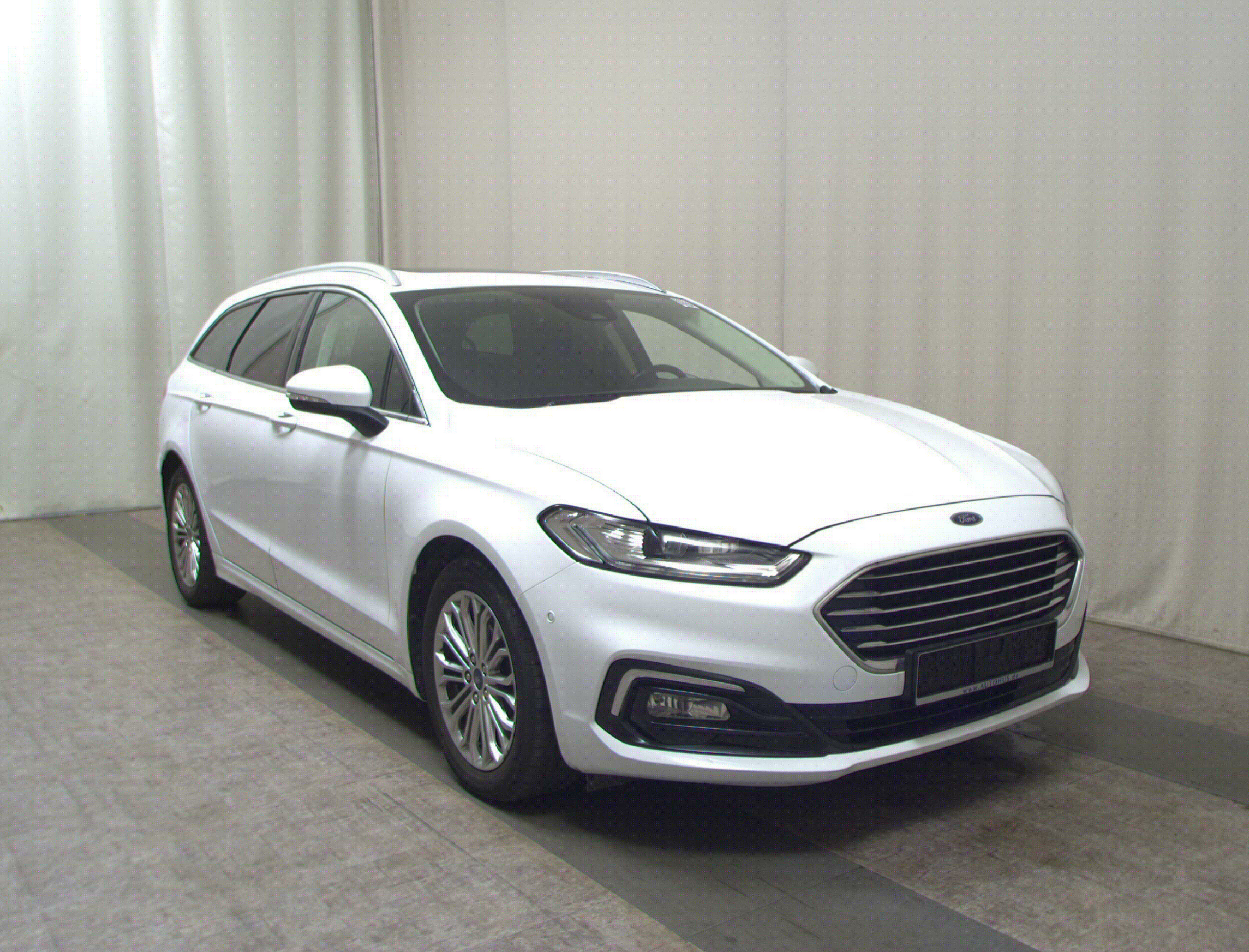 Ford Mondeo 2.0 Titanium - Diesel - Automatic - 190 hp - 126.859 km