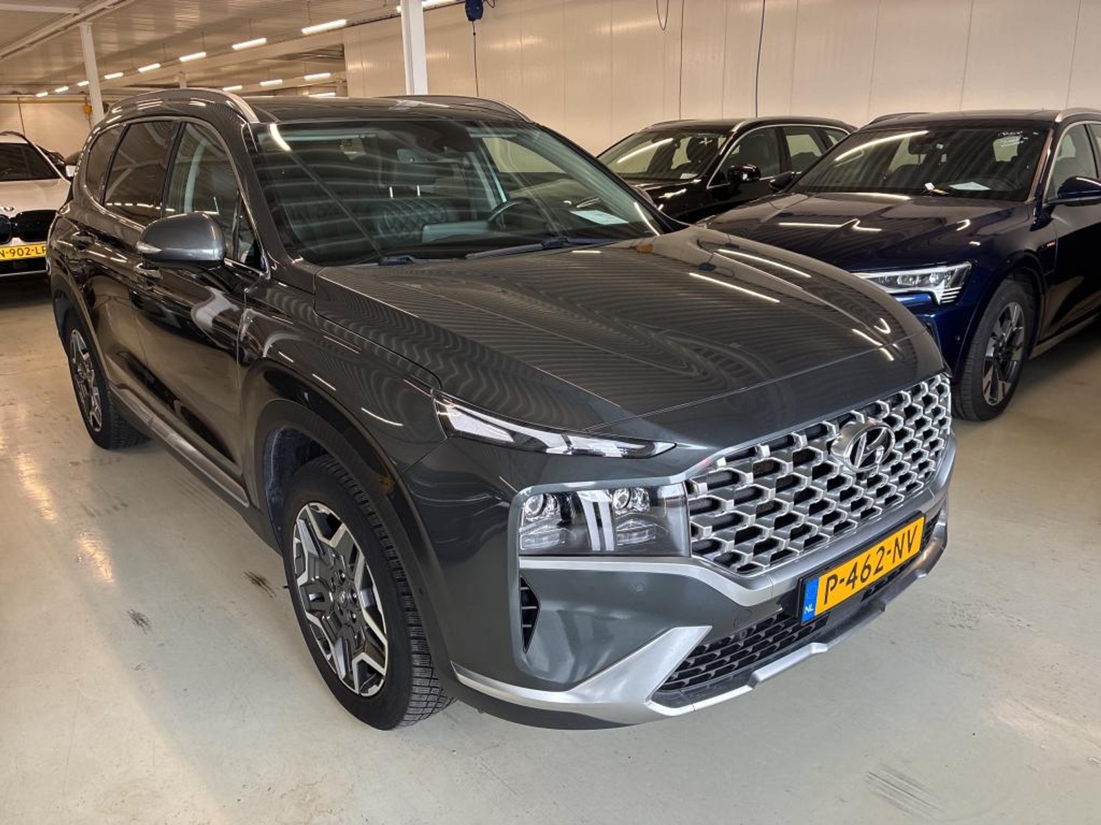 Hyundai Santa Fe 1.6 GDi Premium - Hybrid - Automatic - 180 hp - 180.541 km