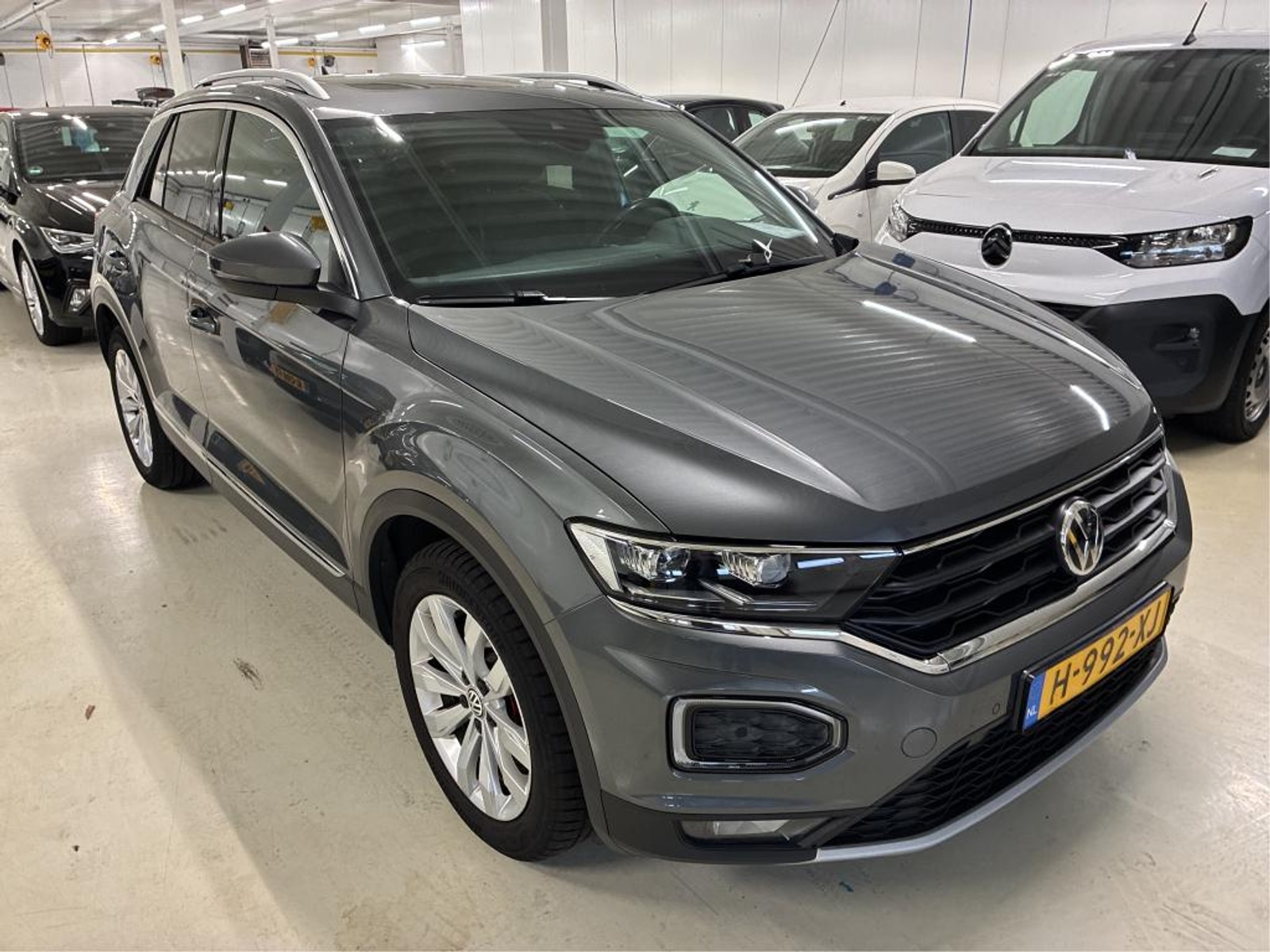 Volkswagen T-ROC 1.5 TSI Sport - Petrol - Automatic - 150 hp - 177.467 km
