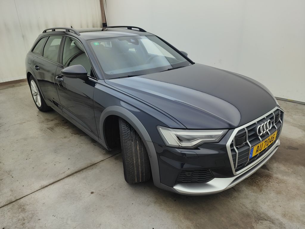 Audi A6 Allroad 45 TDI - Diesel - Automatic - 245 hp - 112.504 km