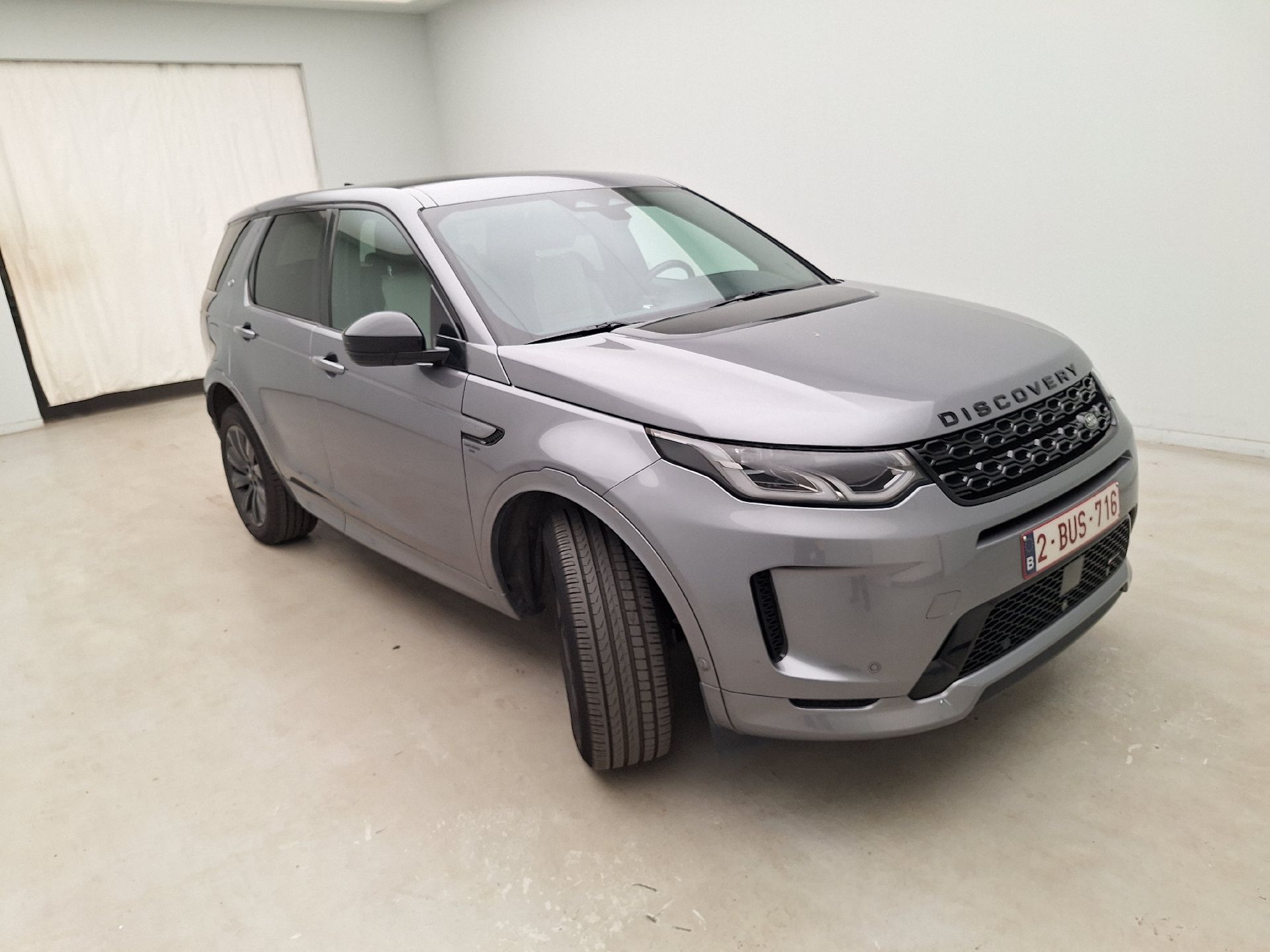 Land Rover Discovery Sport 1.5 P300e R-Dynamic SE - Hybrid - Automatic - 200 hp - 103.909 km