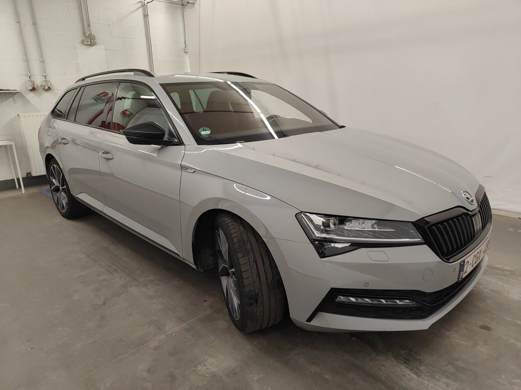 Skoda Superb Combi 1.5 TSI Sportline - Petrol - Automatic - 150 hp - 161.890 km