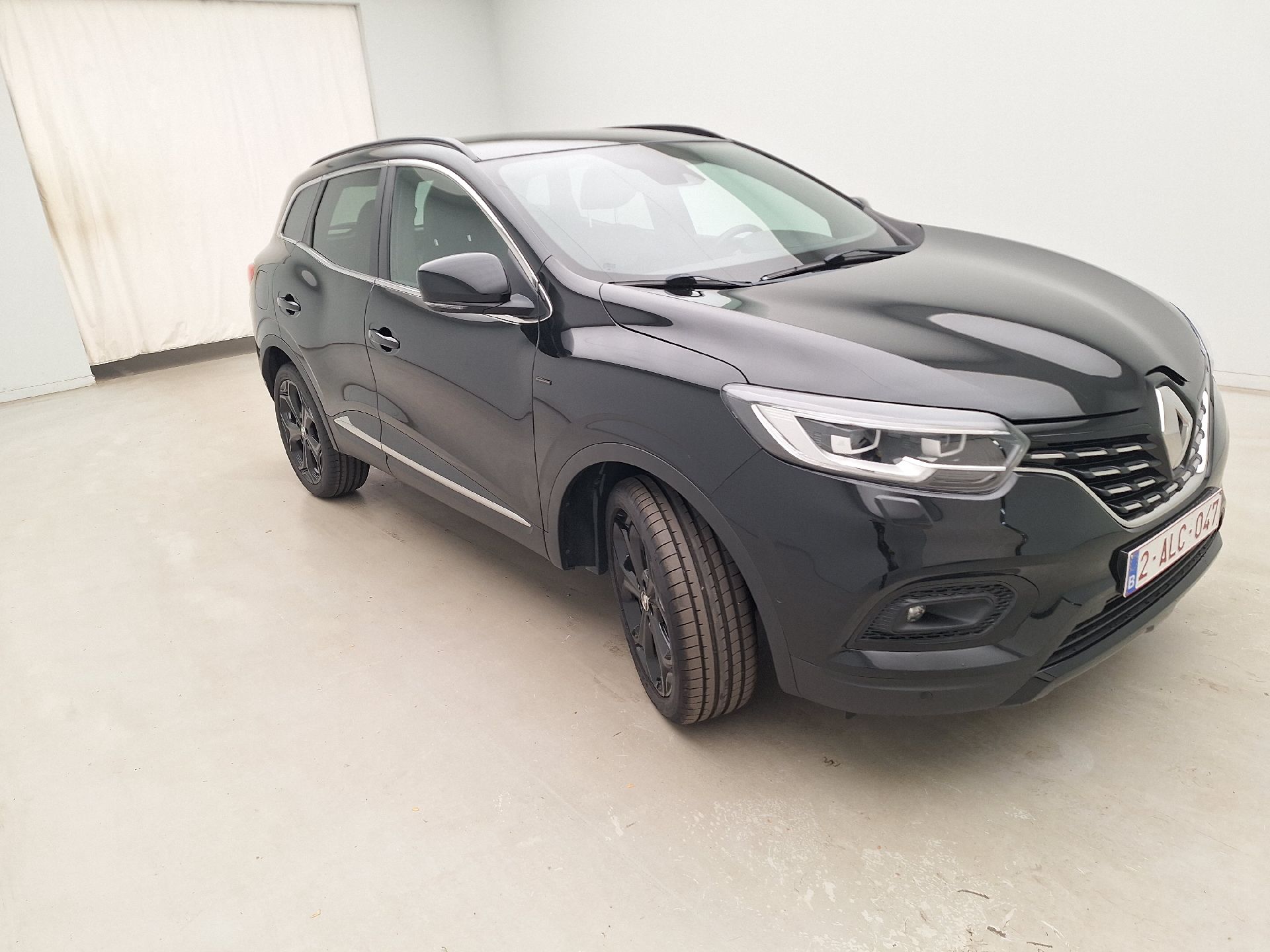 Renault Kadjar 1.3 TCe Black Edition - Petrol - Automatic - 140 hp - 62.506 km