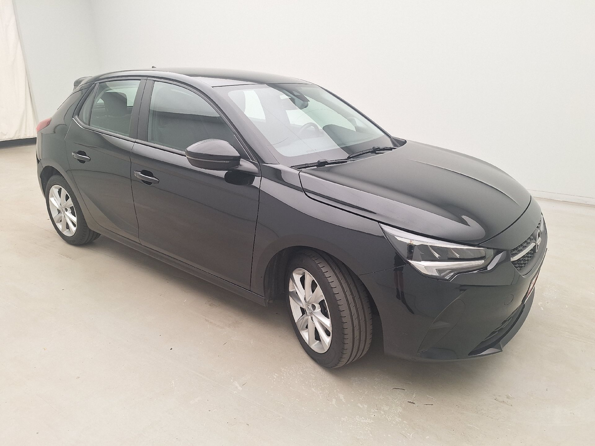 Opel Corsa 1.2 Edition - Petrol - Automatic - 100 hp - 83.476 km