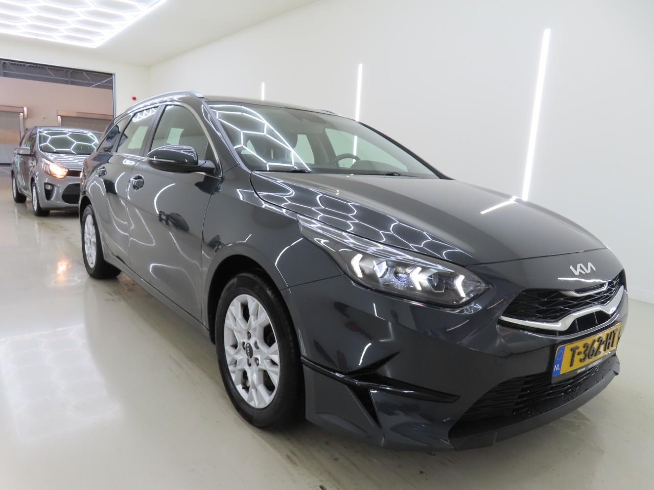 Kia Ceed SW 1.0 T-GDI DynamicLine - Petrol - Manual - 120 hp - 123.374 km